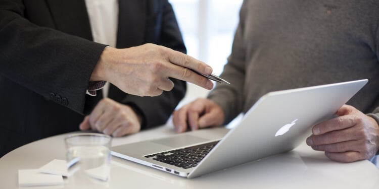 man hiring a local seo consultant - Big Easy SEO